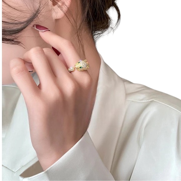 Gold Plated Stainless Steel Leopard Open Ring - Picture 7 of 7